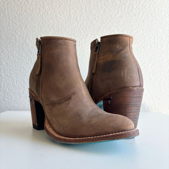 Lane CHARLIE Brown Short Cowboy Boots Womens 9 Western Wear Leather Ankle Bootie - Picture 2 of 9